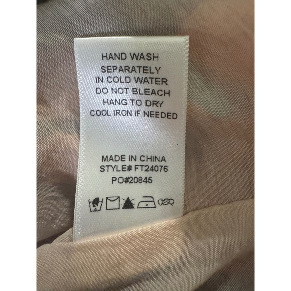 Fate Floral Long Sleeve Mock Neck Tucked Lace Insert Blouse Women's Size Large - Picture 8 of 9